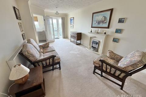 1 bedroom retirement property for sale, Asheldon Road, Sachs Lodge Asheldon Road, TQ1