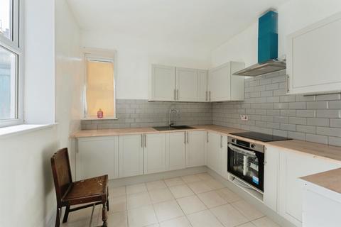 5 bedroom semi-detached house for sale, Laurel Road, Birkenhead