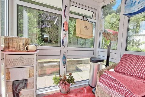 3 bedroom link detached house for sale, Parc Sychnant, Conwy