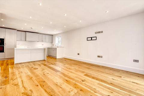 undefined, Shenfield Road, Brentwood, CM15