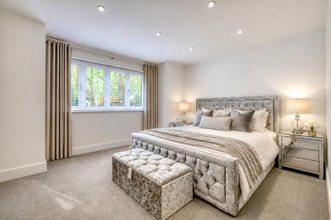 undefined, Shenfield Road, Brentwood, CM15