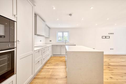 undefined, Shenfield Road, Brentwood, CM15