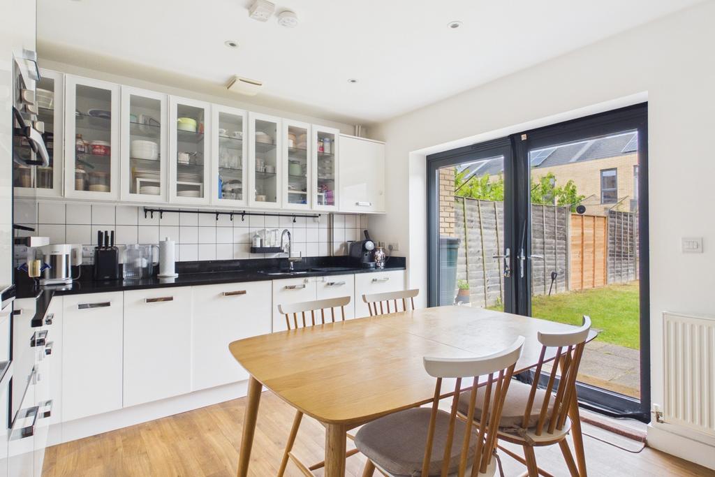 House in Cambridge, Trumpington - View 2