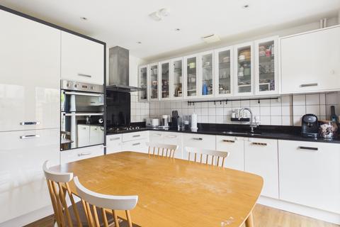 3 bedroom terraced house for sale, Southwell Drive, Trumpington