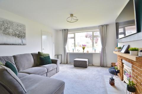3 bedroom semi-detached house for sale, Holliers Close, Thame