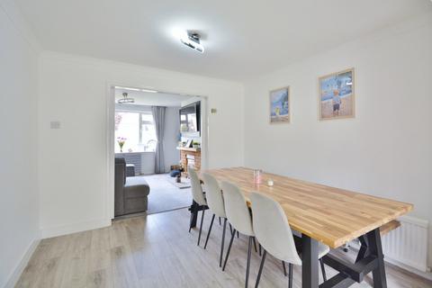 3 bedroom semi-detached house for sale, Holliers Close, Thame