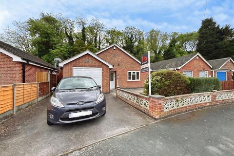 3 bedroom detached bungalow for sale, Alan Close, Leicester, Leicestershire. LE4 7QW