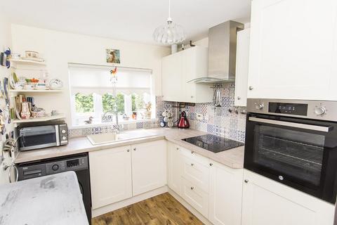 2 bedroom terraced bungalow for sale, Saxon Close, Market Harborough