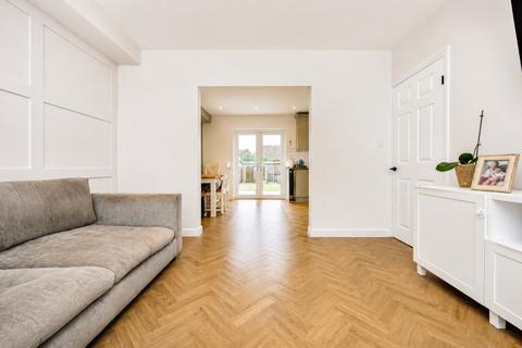 3 bedroom terraced house for sale, Peters Avenue, London Colney, St. Albans