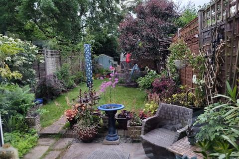 Hartfield Crescent, Wimbledon, SW19