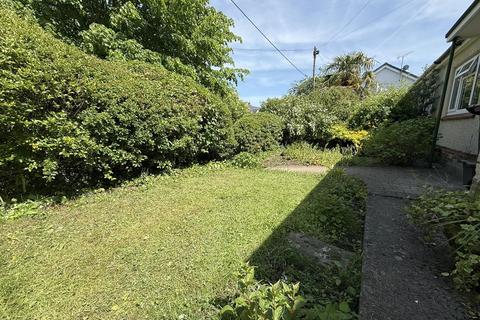2 bedroom semi-detached bungalow for sale, London Road, Chippenham