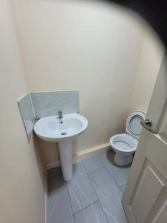 1 bedroom in a house share to rent, Lower Cippenham Lane, Slough SL1