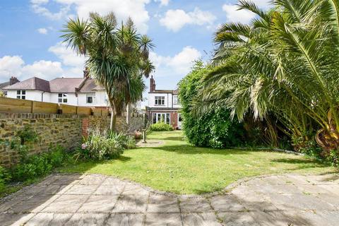 4 bedroom detached house for sale, Avebury Avenue, Ramsgate CT11
