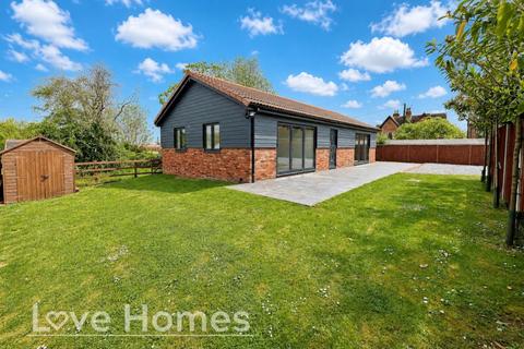 2 bedroom bungalow for sale, The Laurels, Greenfield Road, Pulloxhill