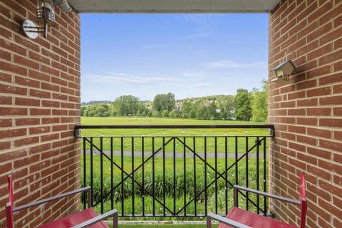 1 bedroom apartment for sale, Fryers Lane, High Wycombe HP12