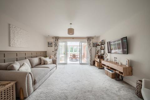 4 bedroom detached house for sale, Tame View, Whitacre Heath, B46 2EQ