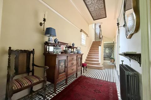 4 bedroom semi-detached house for sale, Lutterworth Road, Aylestone LE2
