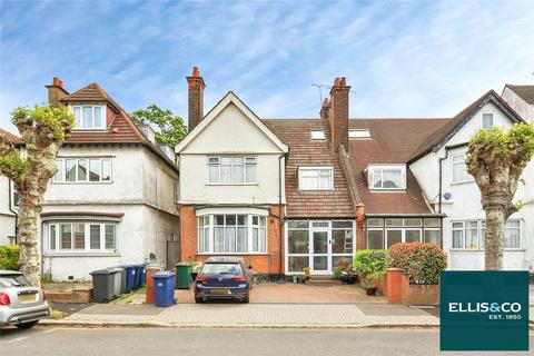 Templars Avenue, Golders Green, NW11