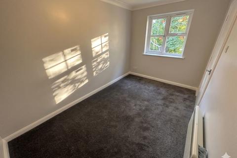 2 bedroom apartment for sale, Barons Court, Earls Meade, Luton, Bedfordshire, LU2 7EY