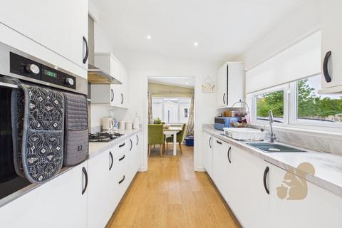 2 bedroom retirement property for sale, Wixfield Park, Great Bricett, Ipswich