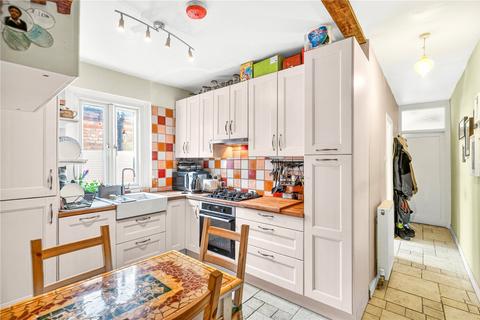 3 bedroom maisonette for sale, Markhouse Road, Walthamstow E17