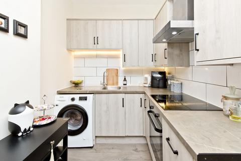 1 bedroom flat for sale, 5/5 Bothwell Street, Leith, Edinburgh, EH7 5PY