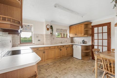 2 bedroom property with land for sale, Pear Tree Close, Fenstanton, Cambridgeshire.