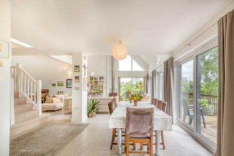 5 bedroom detached house for sale, Hampton Park Road, Riverside Setting