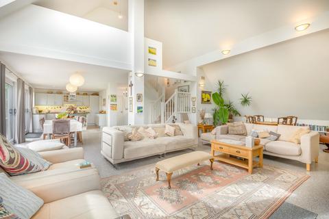 5 bedroom detached house for sale, Hampton Park Road, Riverside Setting