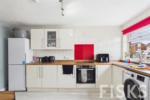 3 bedroom semi-detached house for sale, Overton Road, Benfleet, SS7