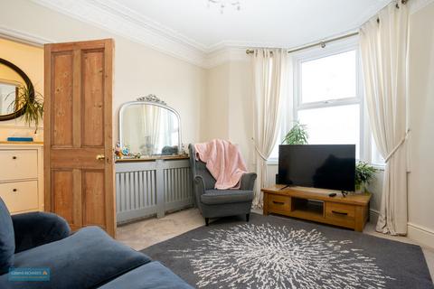3 bedroom terraced house for sale, Eastleigh Road, Taunton