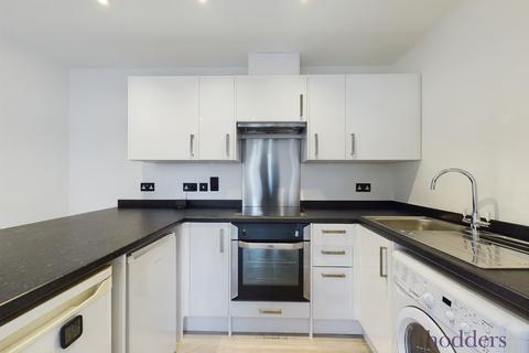 1 bedroom bungalow for sale, Chapel Grove, Addlestone, Surrey, KT15