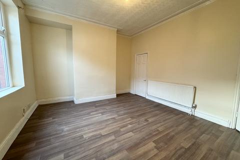 4 bedroom terraced house to rent, Harehills, Leeds, West Yorkshire, LS8