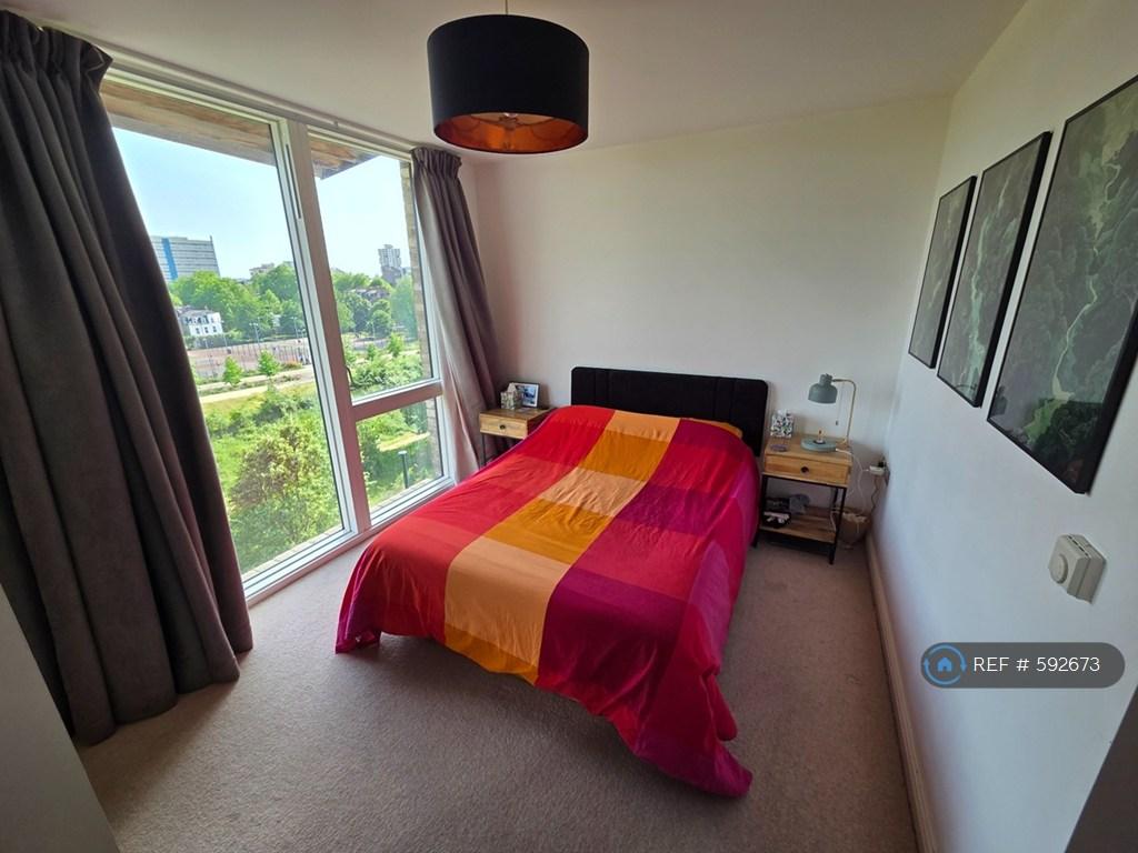 2 bedroom flat to rent - Mynd 6