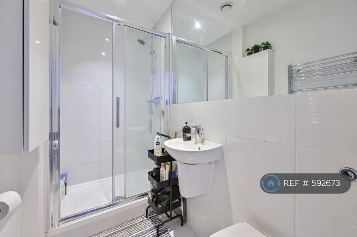 2 bedroom flat to rent - Meira