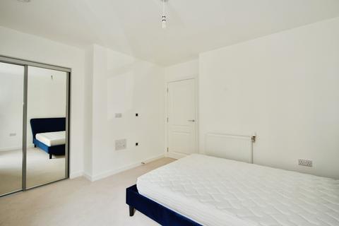 1 bedroom flat for sale, Mahindra Way, Beckton, London, E6