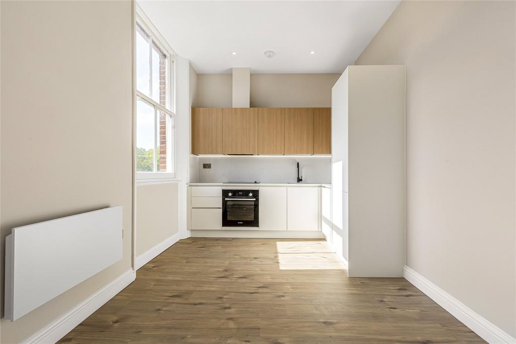 Apartment in Richmond, Petersham - View 4