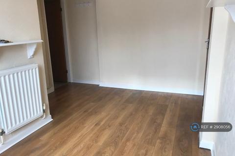 Studio to rent, The Green, Handsacre, Rugeley, WS15