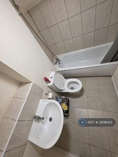 2 bedroom flat to rent, Redwood Grove, Bedford, MK42