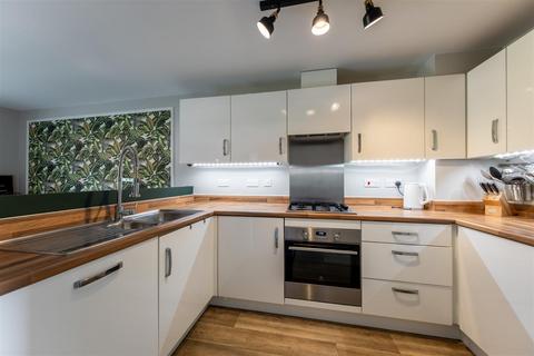 3 bedroom townhouse for sale, Rosemary Drive, Northwich CW8