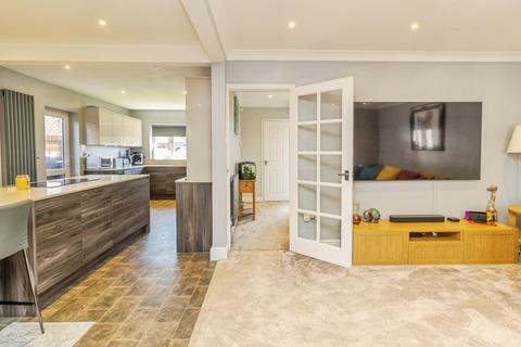 5 bedroom detached house for sale, Spring Lane, Great Horwood, Milton Keynes, Buckinghamshire, MK17