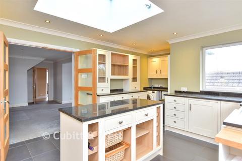 2 bedroom chalet for sale, Selhurst Road, Brighton BN2