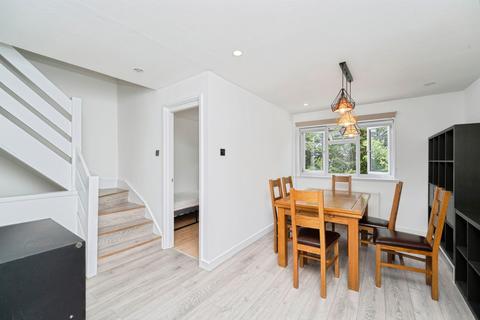 5 bedroom semi-detached house for sale, Braybourne Close, Uxbridge, UB8