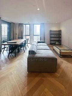 3 bedroom flat to rent, Oberman Road, London