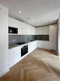 3 bedroom flat to rent, Oberman Road, London