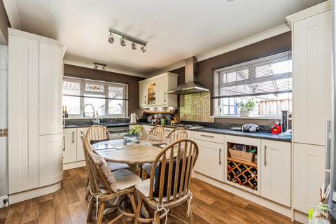 3 bedroom detached house for sale, Westrow Road, Banister Park, Southampton, Hampshire, SO15