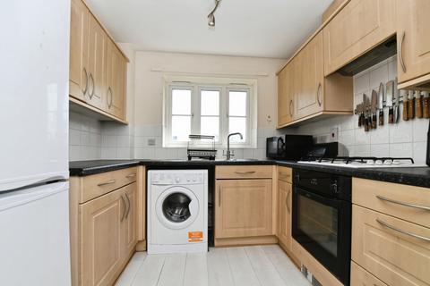 1 bedroom flat for sale, Malyon Close, Braintree, Essex, CM7