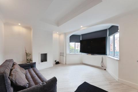 6 bedroom semi-detached house for sale, Warwick Road, Acocks Green, Birmingham, West Midlands, B27