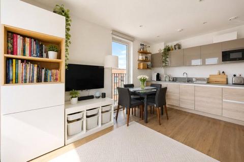 2 bedroom flat for sale, Edwin Street, LONDON, London, E16