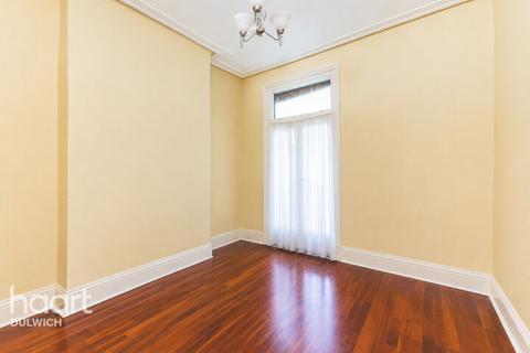 3 bedroom terraced house for sale, Ivydale Road, London